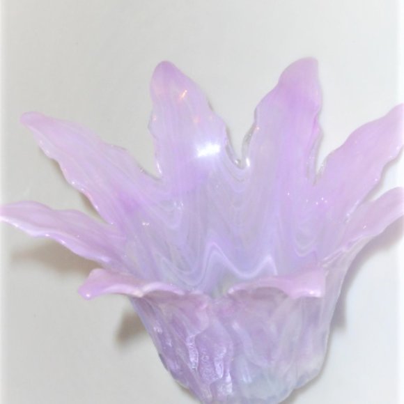 BN3 - GLASS CANDLE HOLDER Pillar Candle Tealight Scented Candles Purple Glass - Picture 1 of 4